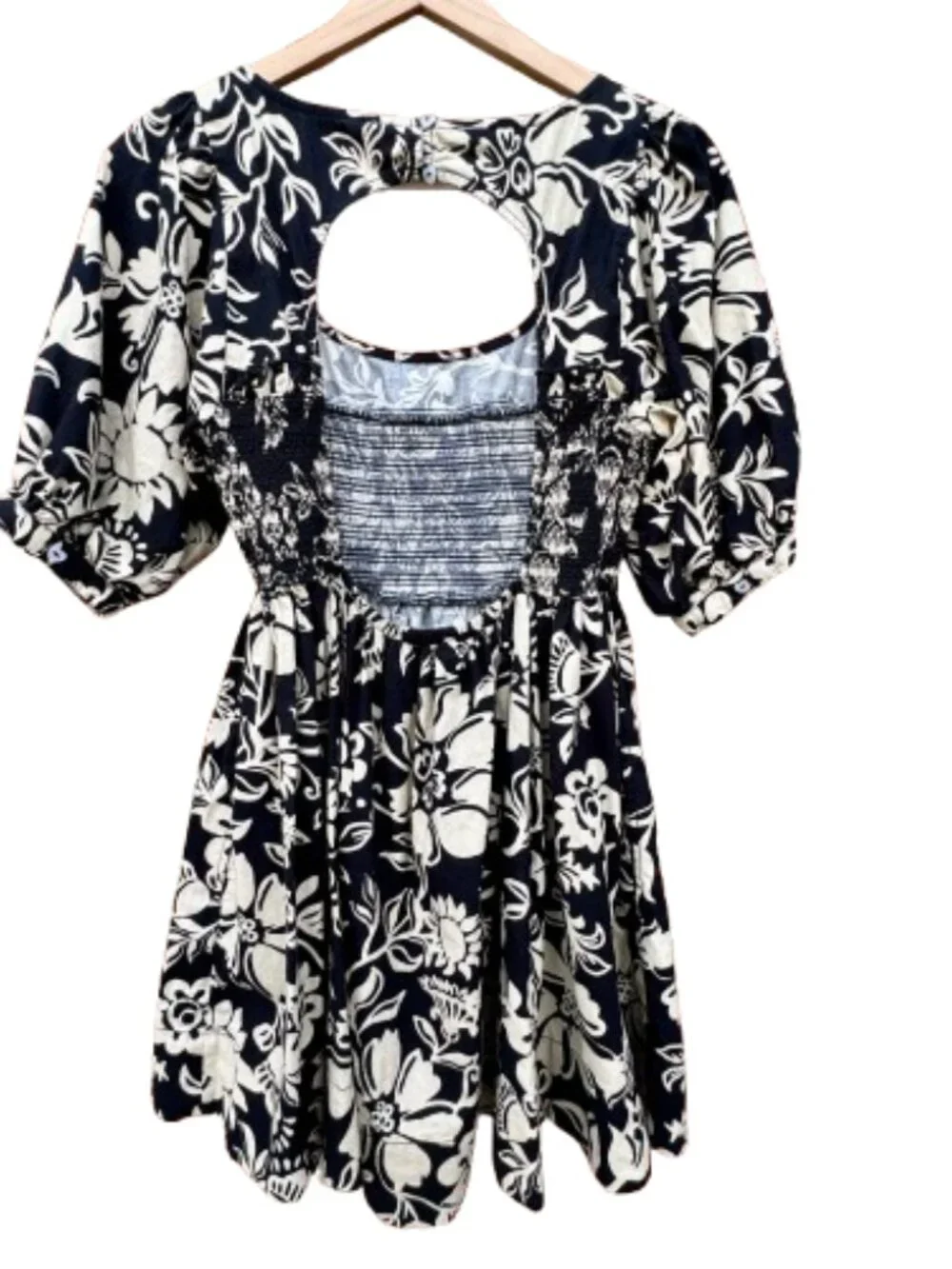 Free People Dear Delilah Mini Dress Medium Black Tan Floral Pockets Puff Sleeves